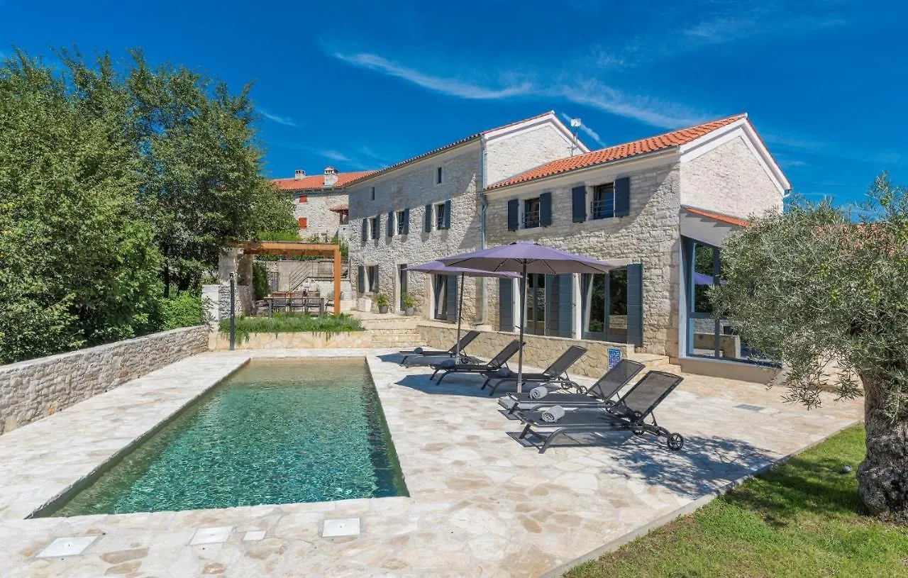 Villa Casa 42 Butkovici
